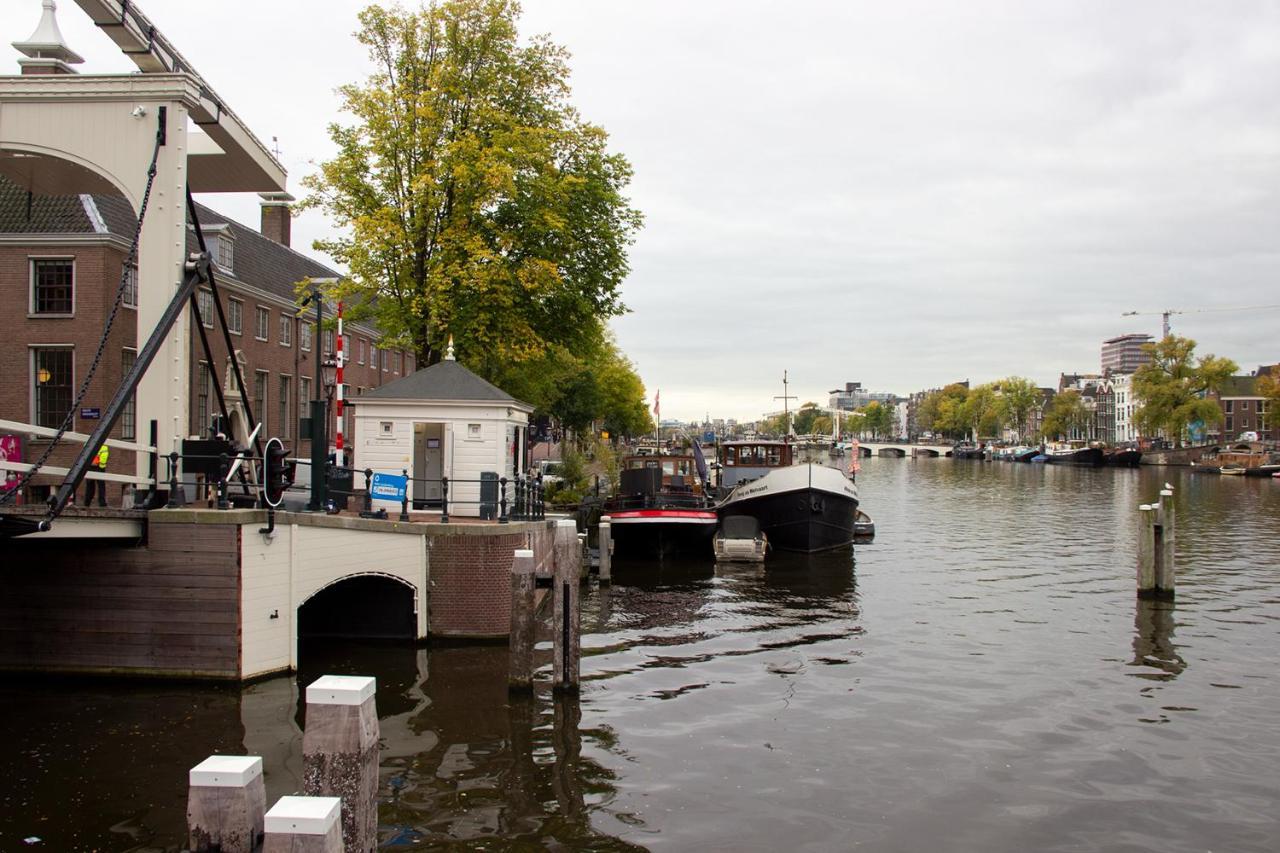 Sweets Walter Sueskindbrug Amsterdam Buitenkant foto